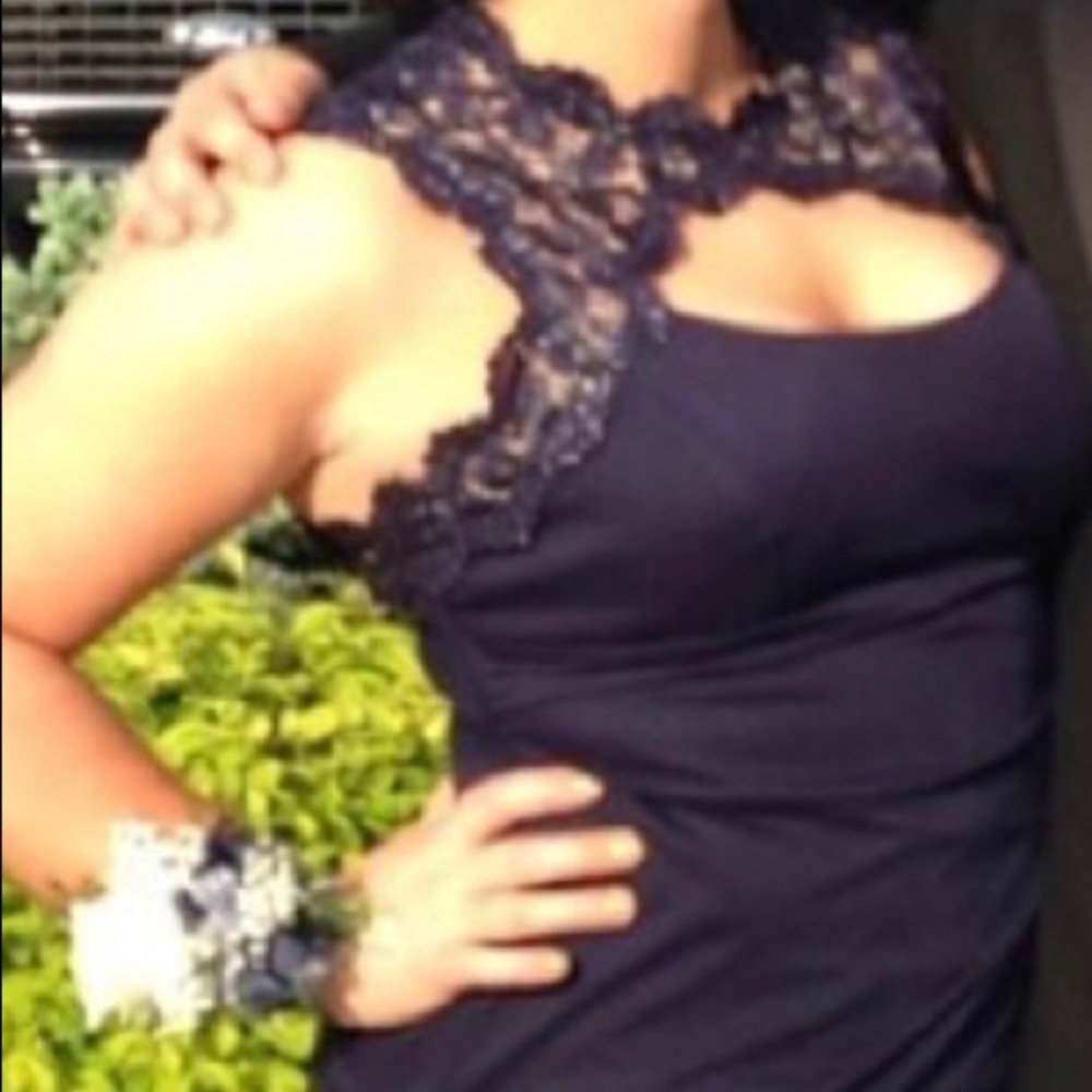 Prom/Formal Dress - Picture 4 of 4